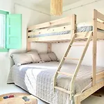 Boutique Surf House In Surf Paradise *
